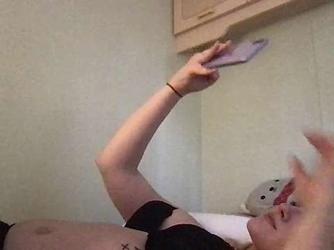 Sexyrose_ naked stripping on cam for live sex video chat