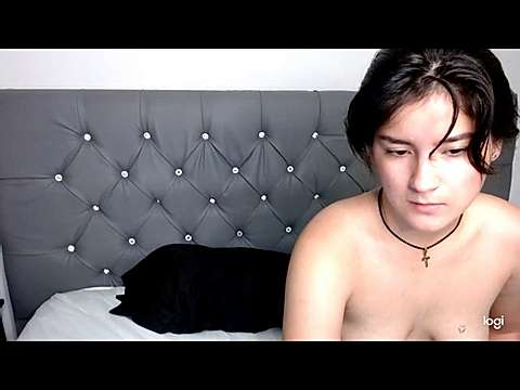 Sharick_dream naked stripping on cam for live sex video chat