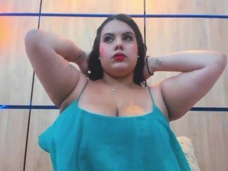 Staicy-Jones nude on cam – live sex chat