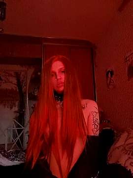 Stefani_moon naked stripping on cam for live sex video chat