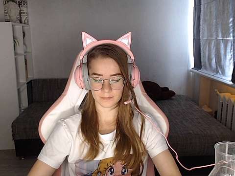 StupidsexyName naked stripping on cam for live sex video chat