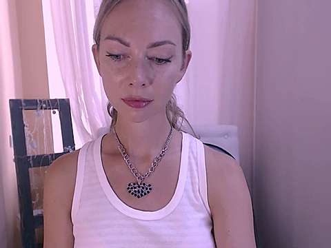 SweetKattys naked stripping on cam for live sex video chat