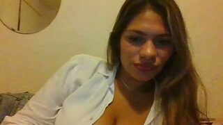 sweety_carol naked stripping on cam for live sex video chat
