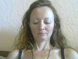 Topsy05 naked stripping on cam for live sex video chat