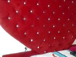 Valeeryyy nude on cam – live sex chat