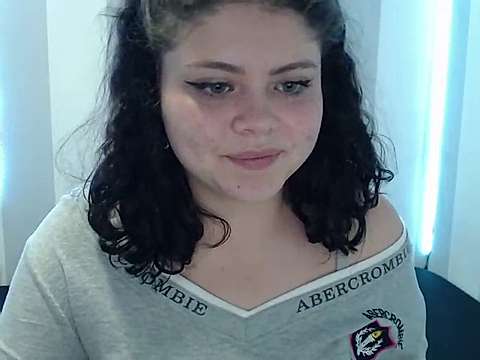 Violet_19 naked stripping on cam for live sex video chat