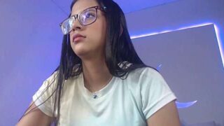 violetahardx naked stripping on cam for live sex video chat
