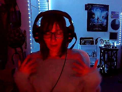 Whimsy_Kitten naked stripping on cam for live sex video chat