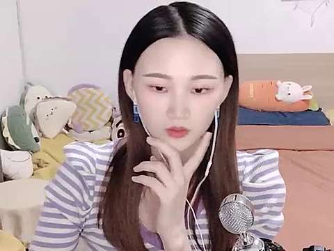 xiaomiya naked stripping on cam for live sex video chat