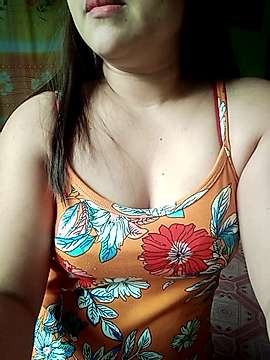 xxwild_angelxx naked stripping on cam for live sex video chat