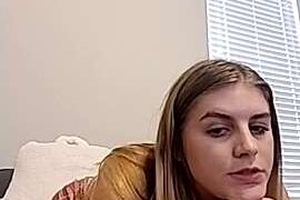 XXXtraspicyy naked stripping on cam for live sex video chat