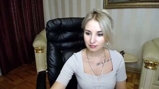 your__dream__ naked stripping on cam for live sex video chat