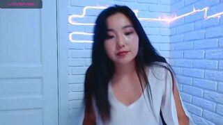 Yuriko_lu naked stripping on cam for live sex video chat