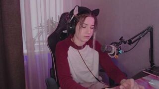 YuukiMoore naked stripping on cam for live sex video chat