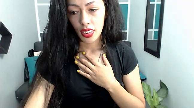 zaida_wild naked stripping on cam for live sex video chat