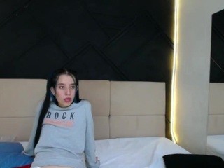 Alessia-Carlo nude on cam – live sex chat