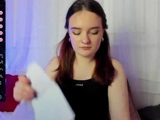 Alyssa-Scarlet Ohio senpai^^ nude on cam – live sex chat