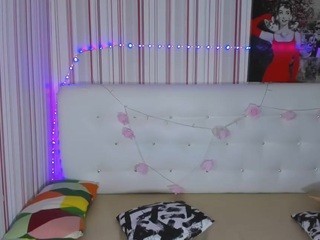 Amelieurdream nude on cam – live sex chat