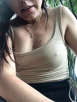 anahi_1 naked stripping on cam for live sex video chat