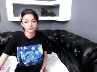 Anne-white nude on cam – live sex chat