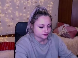 Baby-malika nude on cam – live sex chat