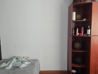 Bela-lu nude on cam – live sex chat