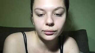 CriedBaby naked stripping on cam for live sex video chat