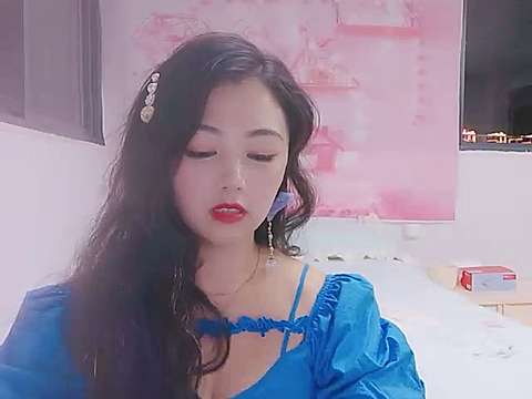 Distancingi naked stripping on cam for live sex video chat