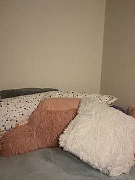 EmmersonRae1 naked stripping on cam for live sex video chat