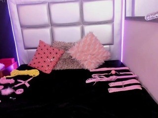 ?, Amber-yul ? nude on cam – live sex chat