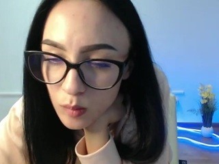 LydiaAllen nude on cam – live sex chat