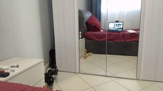 Mia_Alexis_Queen naked stripping on cam for live sex video chat