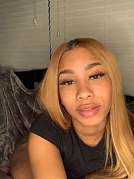 nikkiibabby naked stripping on cam for live sex video chat
