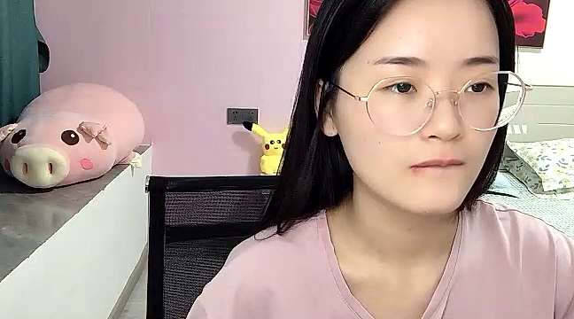 PiggyBaby naked stripping on cam for live sex video chat