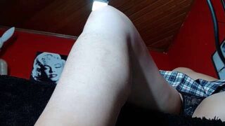 Ruby_and1tomy naked stripping on cam for live sex video chat