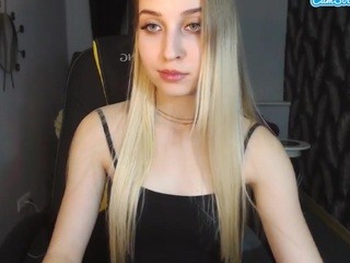 SinAmor nude on cam – live sex chat