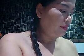 spicy-Gina naked stripping on cam for live sex video chat