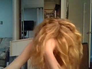 strawberryblondebabe naked stripping on cam for live sex video chat