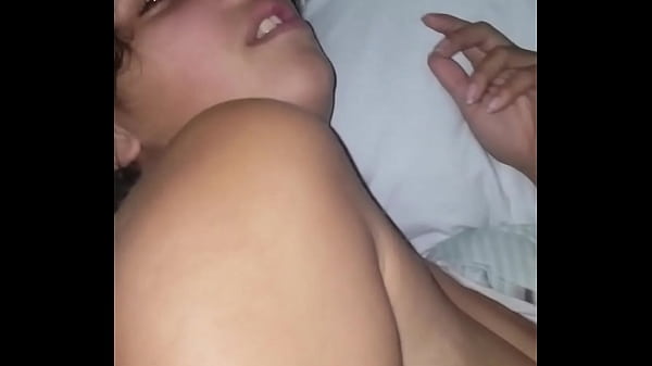 Young 18yo MILF Gettin Pan Con Pinga