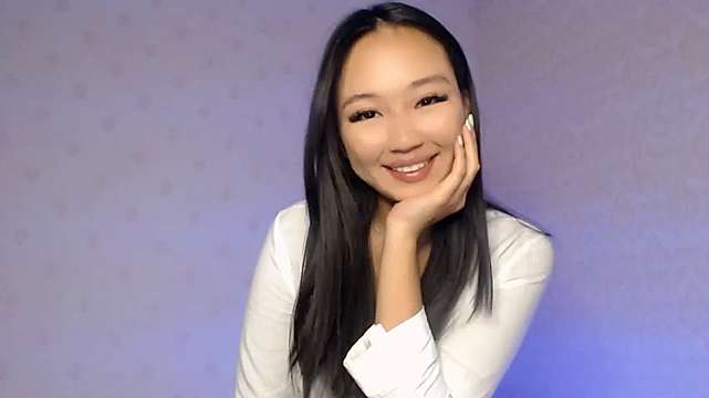Yummy_yoon naked stripping on cam for live sex video chat