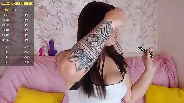 Alexa_Jess naked stripping on cam for live sex video chat