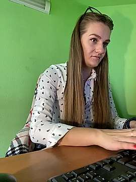 Alisher_Milk naked stripping on cam for live sex video chat