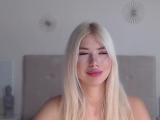 AlyssaBarby nude on cam – live sex chat