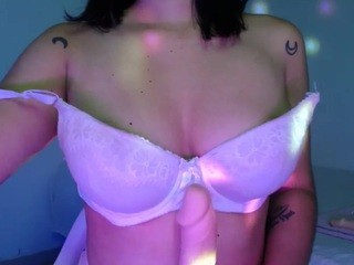 Amyhot25 nude on cam – live sex chat