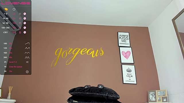 AnneLaurenn naked stripping on cam for live sex video chat