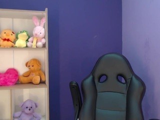 Anya-cooper nude on cam – live sex chat