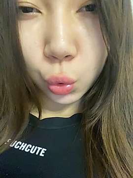 babby-Jiina naked stripping on cam for live sex video chat