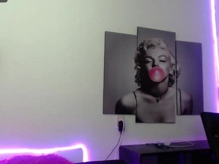 Baby-pop-hot nude on cam – live sex chat
