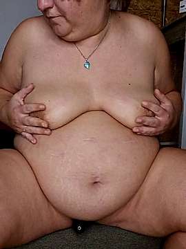 bavariangirl80 naked stripping on cam for live sex video chat