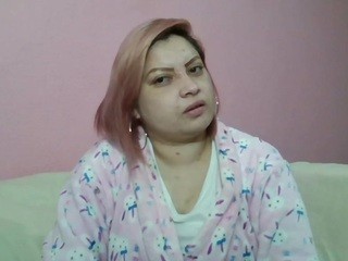 Chrystalswyn nude on cam – live sex chat